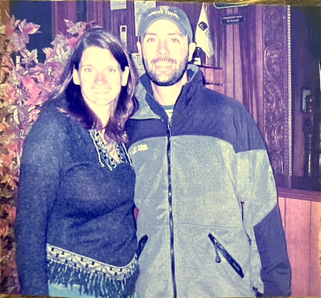 Meeting a new friend while traveling solo in Peru